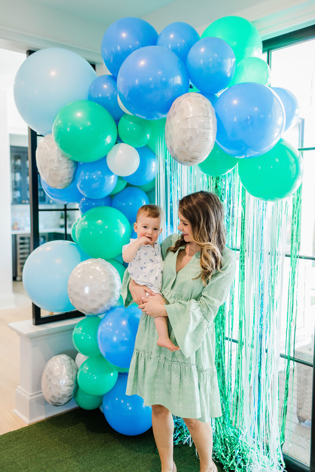 Porter's Hole-In-One First Birthday Party - Medicine & Manicures %