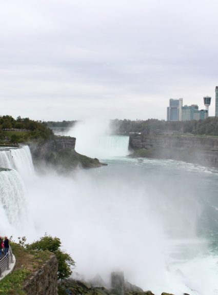 Weekending: Back to Niagara Falls