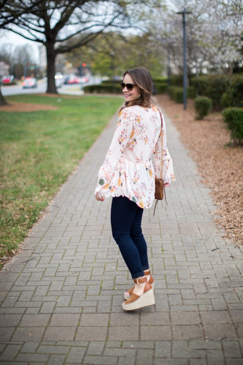 floral bell sleeve top, spring outfit
