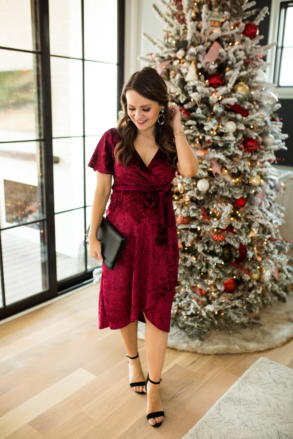 cute christmas maternity dresses