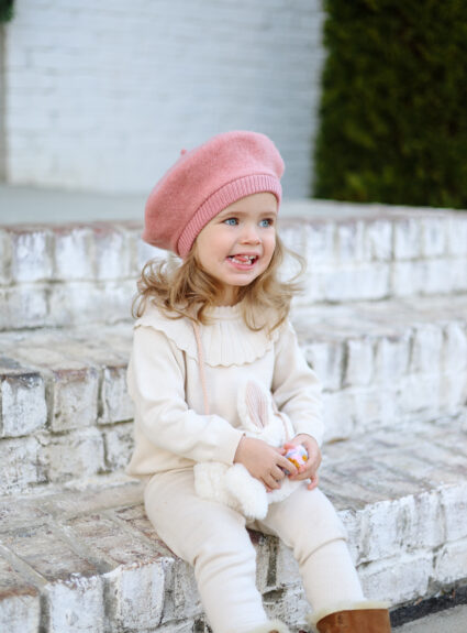 Toddler Girl Style: Bébé in a Beret