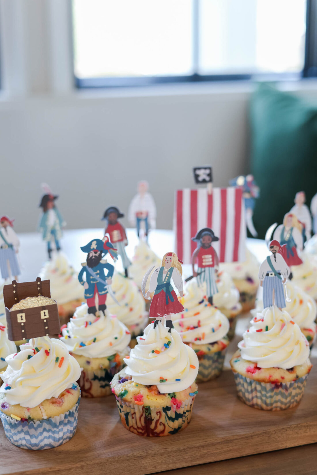 pirate cupcakes